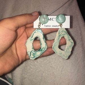 marble like earrings